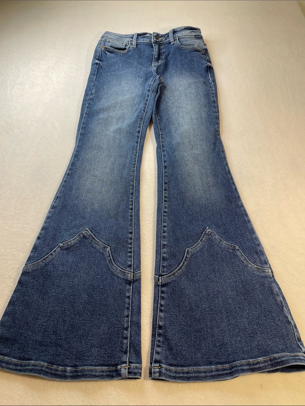 Cello Dark Blue Flare Jeans with Curved Panel Detail WOMENS JR. SIZE 5